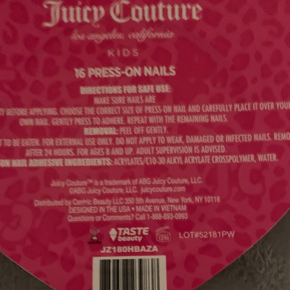 🆕- Juicy Couture Pink and White Press-On Nails Set - Picture 2 of 6
